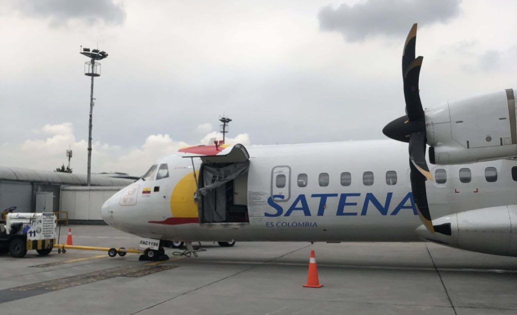 Satena airplane to San José del Guaviare